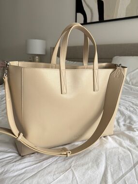 Calpak Haven 16” Laptop Tote in Taupe